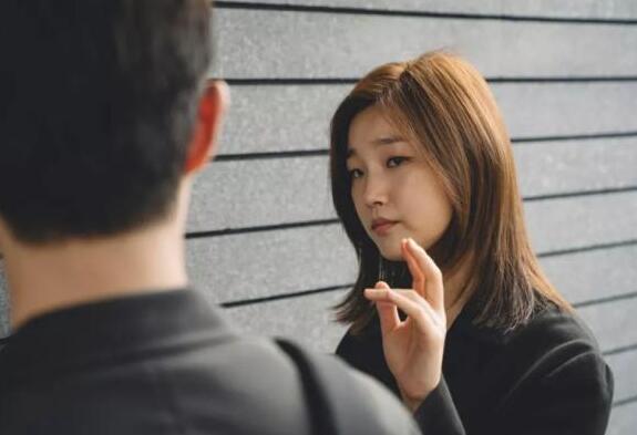 寄生虫为什么死的是女儿