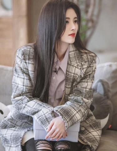 朋友请听好鞠婧祎同款衬衫