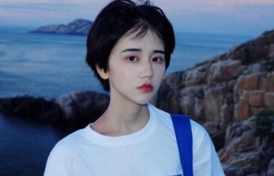 妻子总是埋怨我没本事