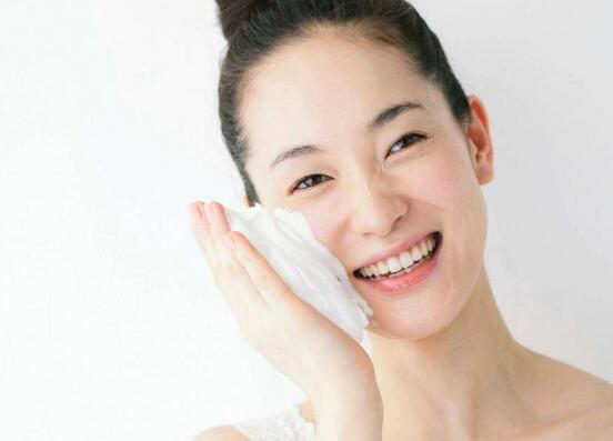 水乳过期还能用吗
