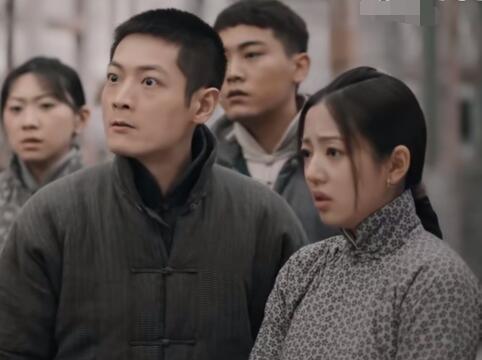 鬓边不是海棠红腊月红是好是坏