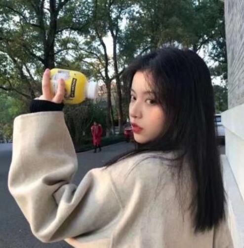 女闺蜜经常打电话给我
