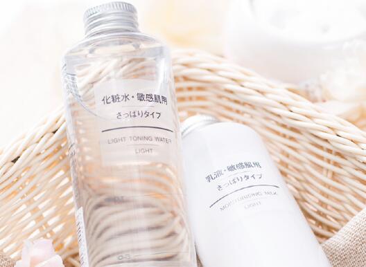 健康水可以当爽肤水吗
