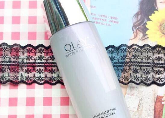 olay面膜水和精华先用哪个