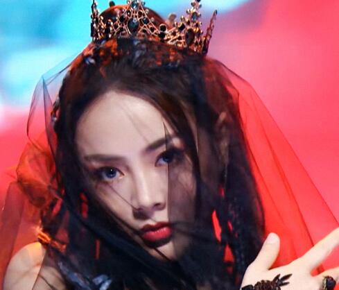 谢可寅朱星杰什么关系认识吗