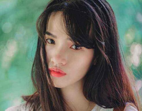 美丽娇妻出轨