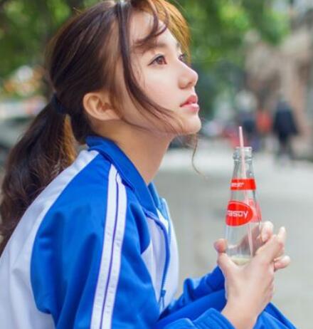 妻子背着我一直和前夫联系