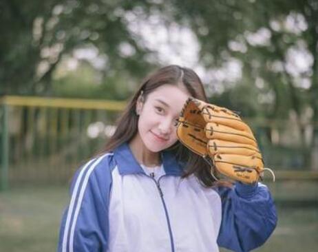 刚带回家的女友