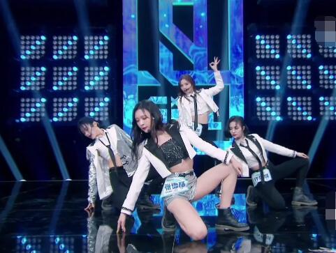 青春有你2snh48为什么分两组