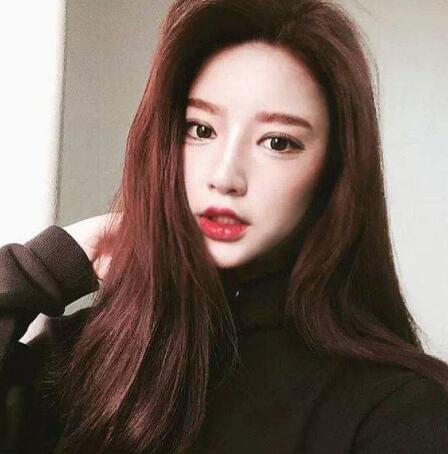 老公表妹总是在老公面前表现自己