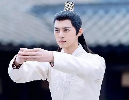 长安少年行唐九华是男主吗