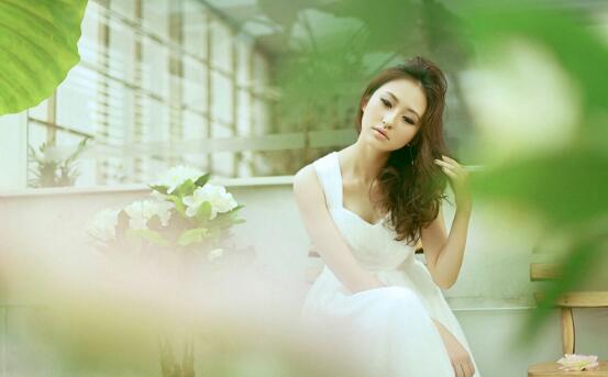 老婆男同事太关心老婆