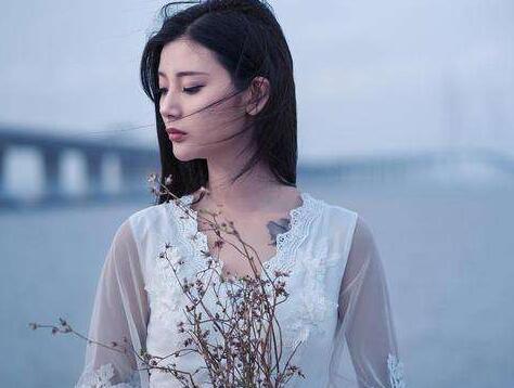 异性频繁聊天的后果