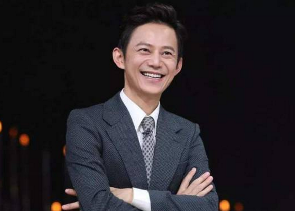 快乐家族成员为何炅庆生说了什么