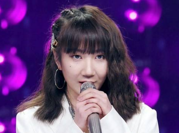 乃万和jony j认识吗