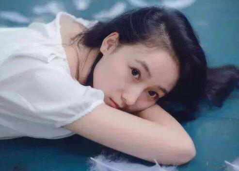 口述在办公室被美女