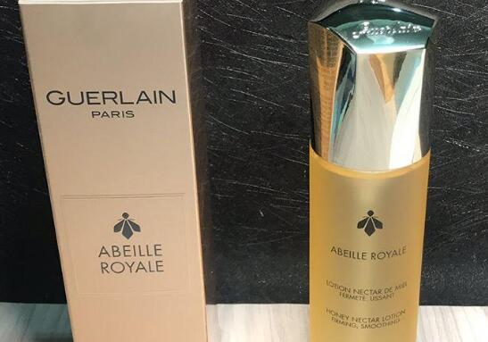 娇兰帝皇蜂柔肤水真假辨别