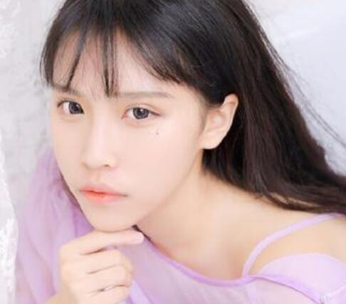 公司老板的儿子把我
