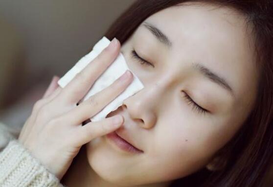 抹防晒霜之前要抹什么