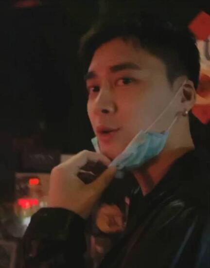 李易峰劝架怎么回事