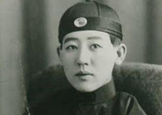 东北方姥是川岛芳子吗