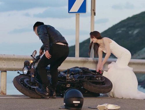 幸福触手可及宋凛开的什么车