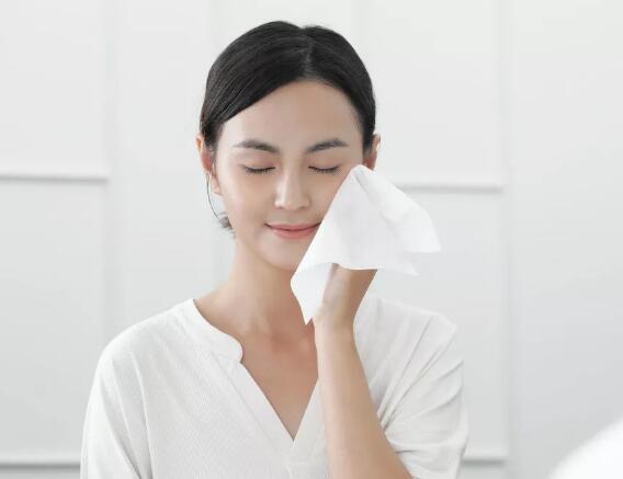 洗脸巾擦脸要打湿吗