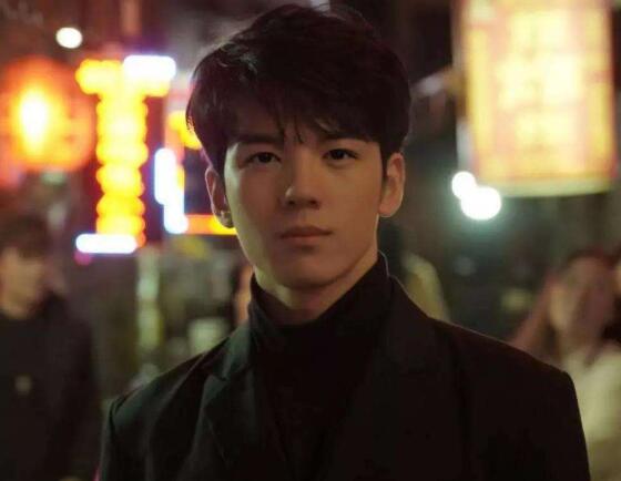 仝卓是怎么出道的