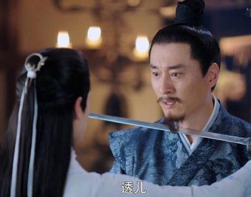 月上重火上官透身世真相