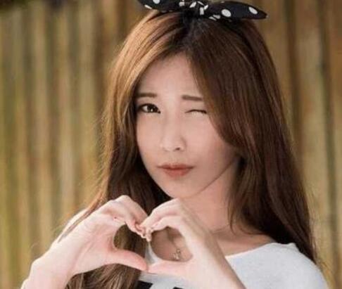 未婚妻结婚前和前男友