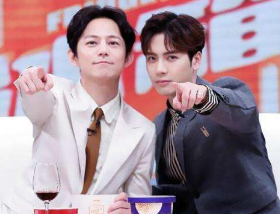 何炅为什么力捧王嘉尔