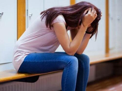 我被两个男网友玩弄感情