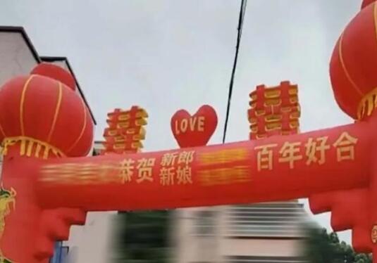 广东17岁女孩举报遭父母逼婚