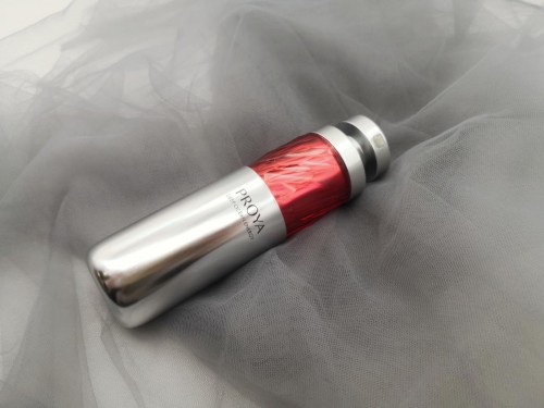 珀莱雅红宝石精华白天用吗