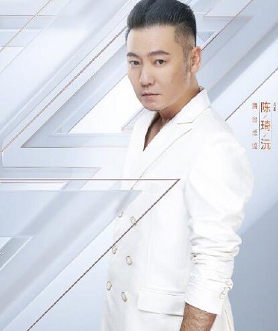 乘风破浪的姐姐评委什么来头