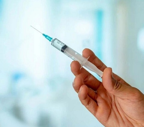 男童在确诊患者被子上玩感染
