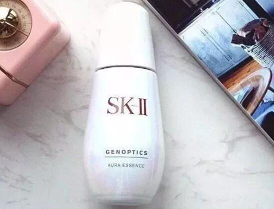 skll小灯泡白天涂还是晚上涂