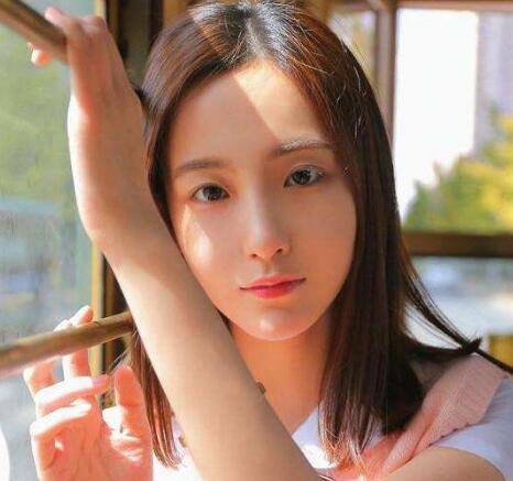 勾起男人保护欲的女人