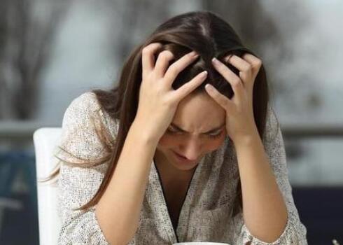 女人失恋多久能走出来