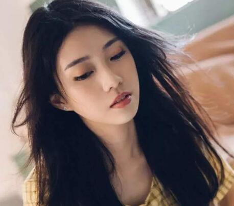 男生想引起你关注的表现