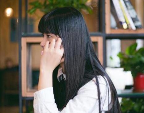 老男人欲擒故纵的表现