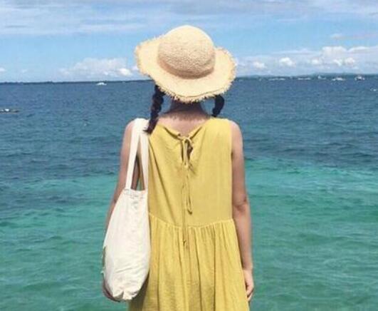 公司恋情被同事撞见