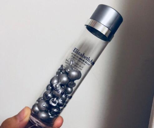 雅顿银胶白天可以用吗