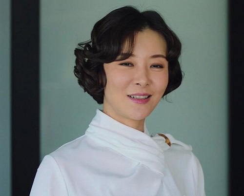 二十不惑罗艳妈妈扮演者是谁