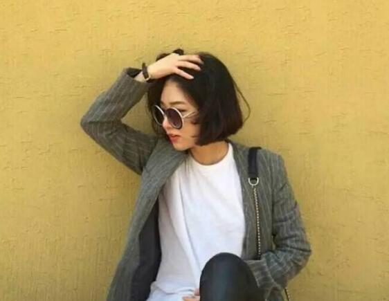 和女友闺蜜聊天女友非常生气