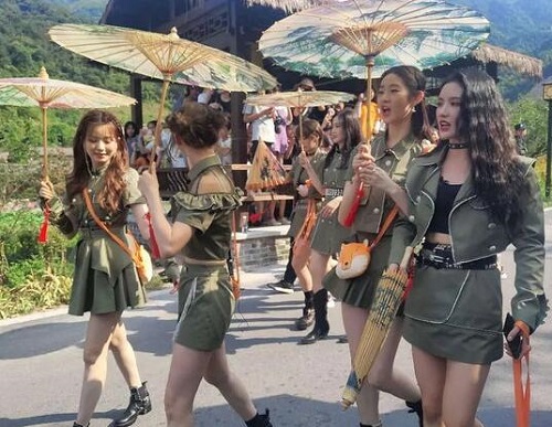 青春环游记2硬糖少女303是哪一期