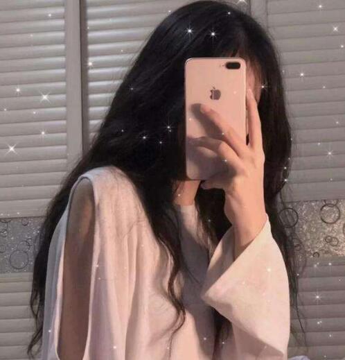闺蜜背着我加男朋友微信