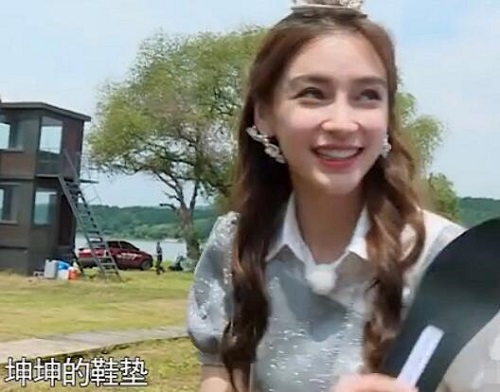 奔跑吧Angelababy偷蔡徐坤鞋垫第几期