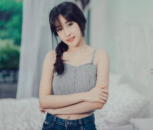 出轨漂亮女同学