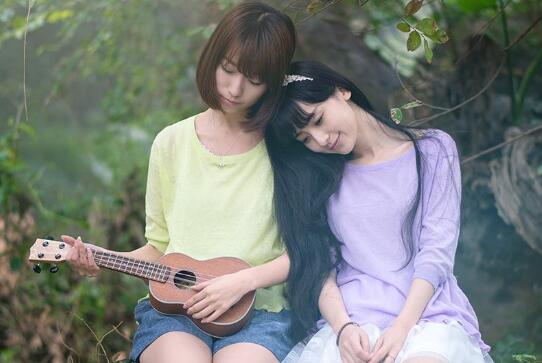 女友闺蜜主动加我微信